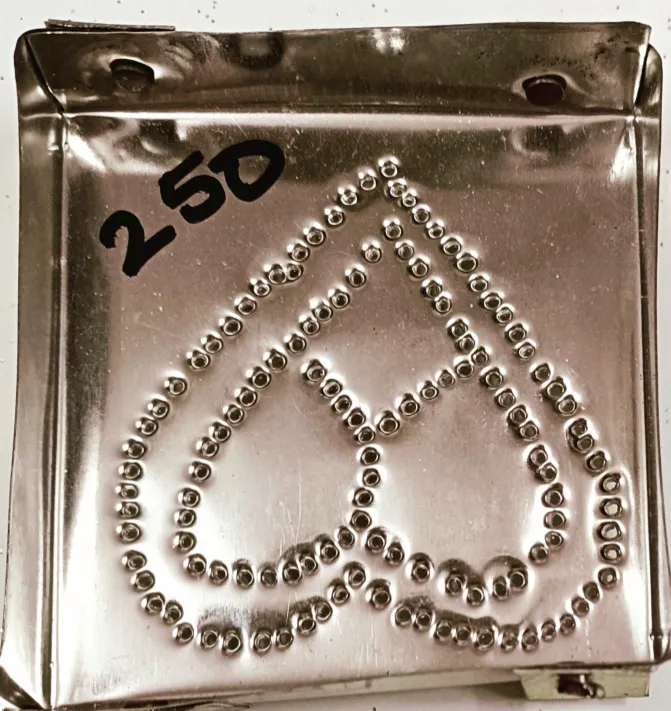250