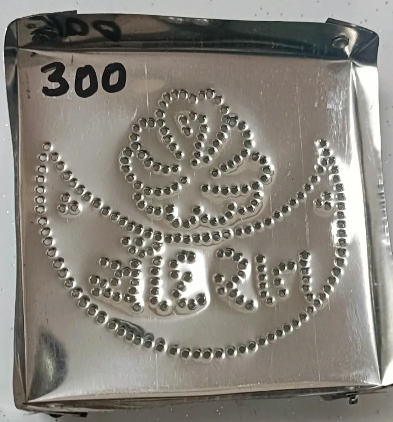 300