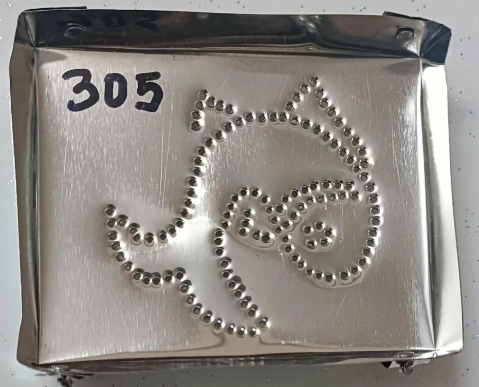 305
