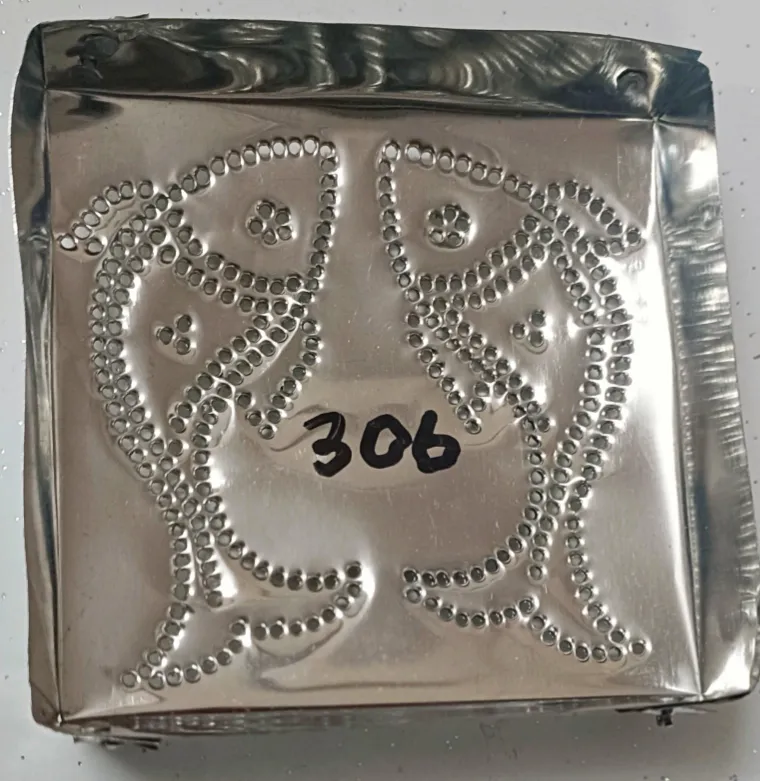 306