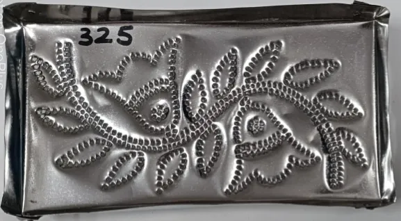 325