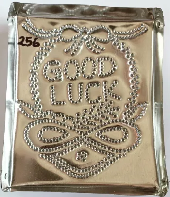 256
