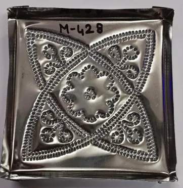 428
